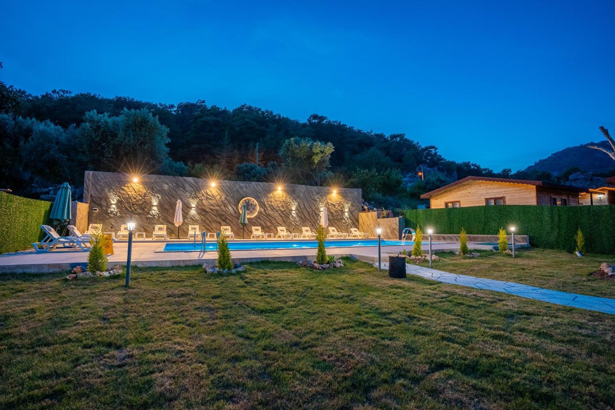 Karaoez Sapphire Bungalows Kumluca Exterior foto